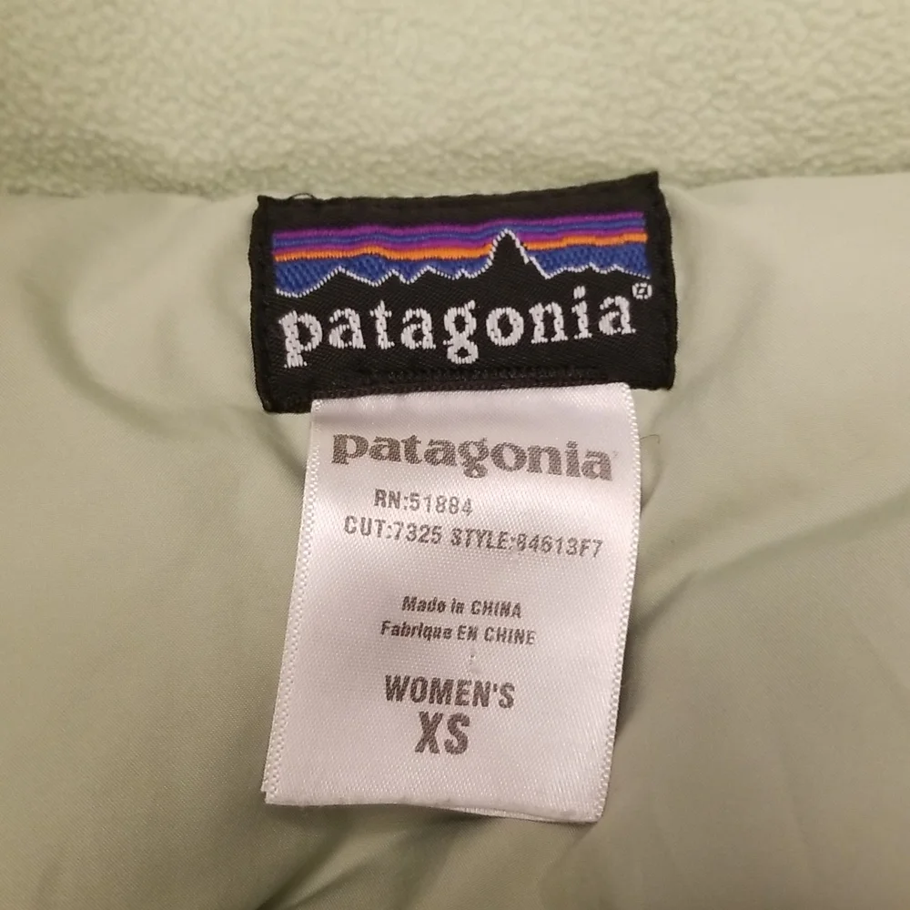 Patagonia puffer coat - Picture 9 of 12